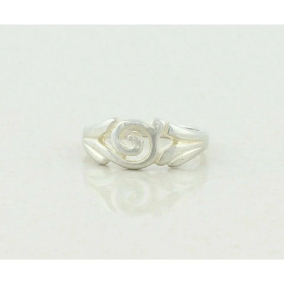 Sterling Silver Flower Band Ring Size 6 1/2 - Picture 1 of 7
